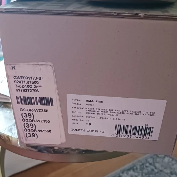 Golden Goose White Sneakers with Silver Star - Picture 7 of 9